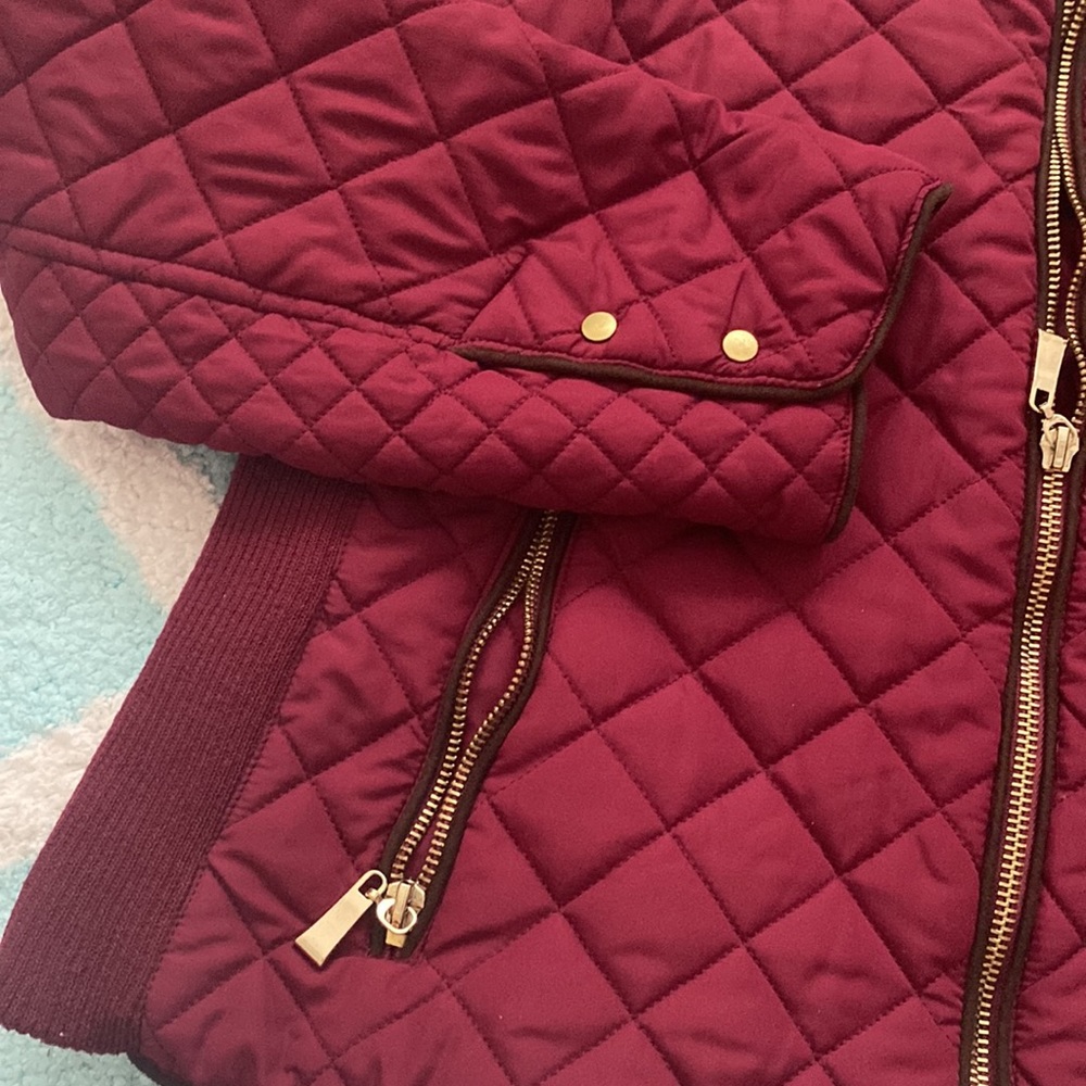 Red Jacket - Picture 3 of 5